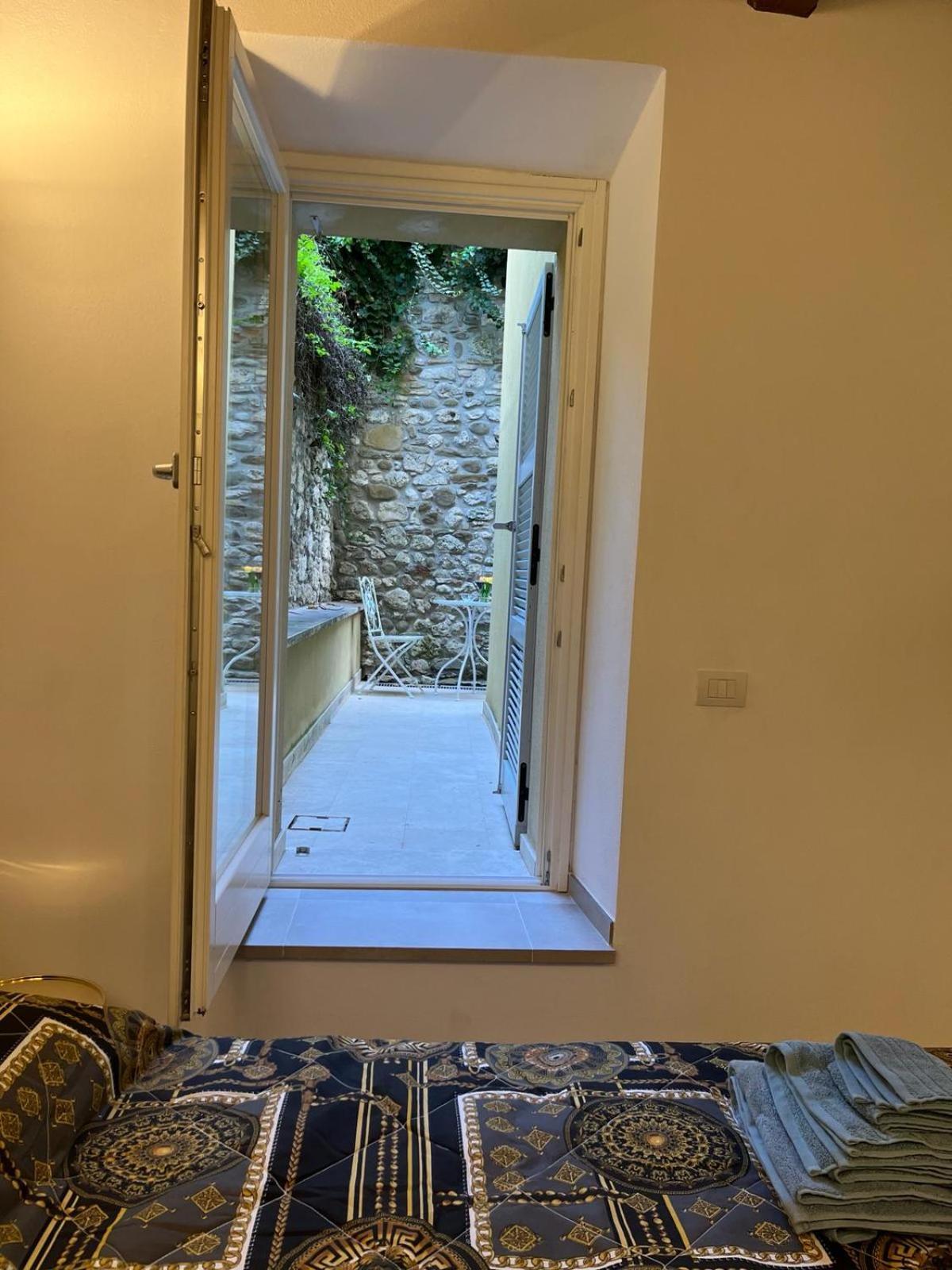 Apartament Charme In Centro With Private Parking Ascoli Piceno Zewnętrze zdjęcie